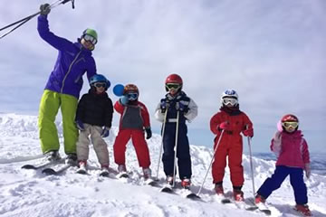 escuela ski and en sierra nevadaq