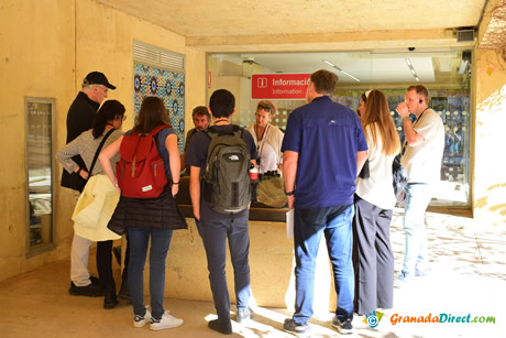 grupo de una visita guiada