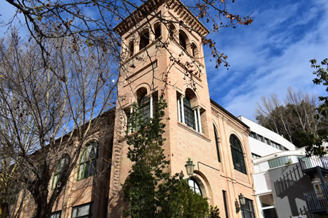 edifcio del balneario de lanjaron