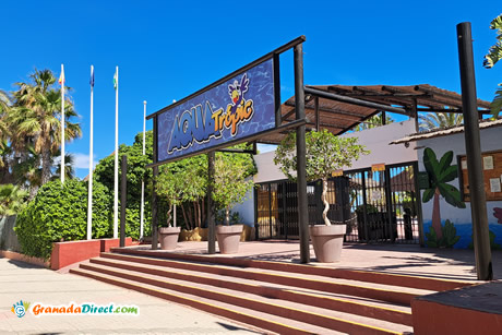 entrada al parque aquatropic
