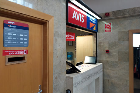 oficina de avis en grandada con los horarios