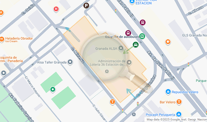 ubicacion, paradas del bus, metro, parking y taxi